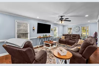 613 Dorado Circle, High Point, NC 27265 - Photo 12