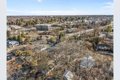 413 Hillside Drive, Greensboro, NC 27401 - Photo 32