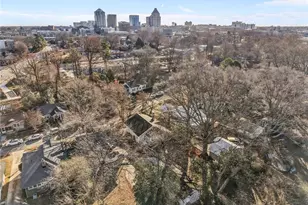 413 Hillside Dr, Greensboro, NC 27401 - Photo 30