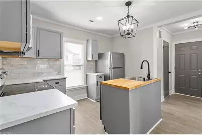 406 Sullivan Street, Thomasville, NC 27360 - Photo 8