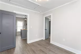 406 Sullivan St, Thomasville, NC 27360 - Photo 18