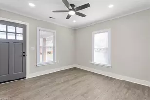 406 Sullivan St, Thomasville, NC 27360 - Photo 6