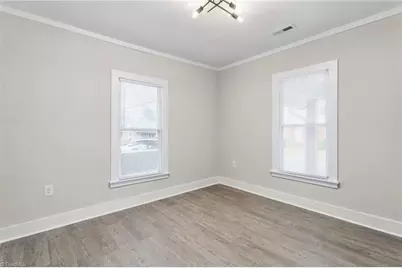 406 Sullivan Street, Thomasville, NC 27360 - Photo 12