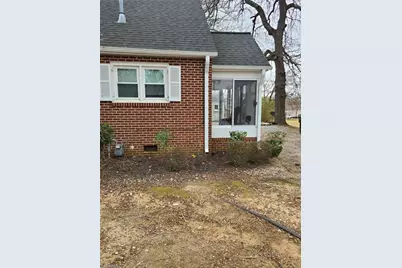 206 E Moore Avenue, High Point, NC 27263 - Photo 8