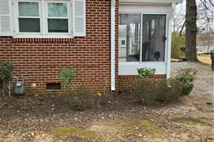 206 E Moore Ave, High Point, NC 27263 - Photo 8