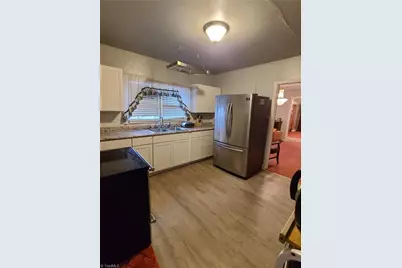 206 E Moore Avenue, High Point, NC 27263 - Photo 22