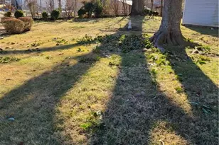 206 Moore Ave, High Point, NC 27263 - Photo 6