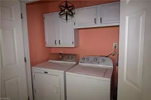 136 Penry Ln, Clemmons, NC 27012 - Photo 20