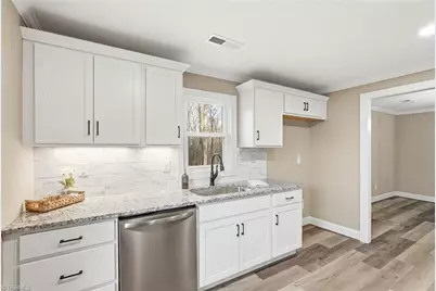 585 K Fork Road, Madison, NC 27025 - Photo 18