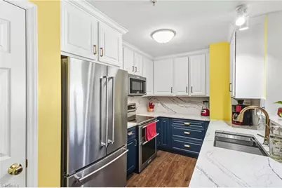 312 Quietwood Drive, Winston-Salem, NC 27103 - Photo 10