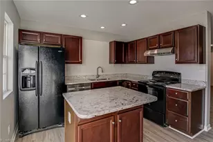 47 Tannenbaum Cir, Greensboro, NC 27410 - Photo 10