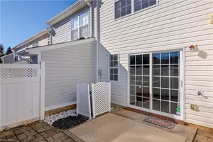 47 Tannenbaum Cir, Greensboro, NC 27410 - Photo 16