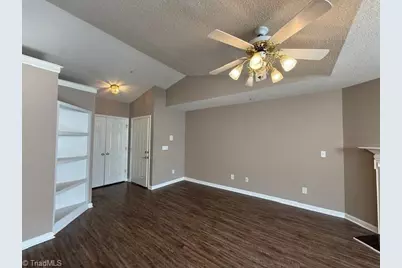 5000 Lawndale Drive #M, Greensboro, NC 27455 - Photo 2