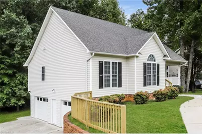 5232 Springhouse Farm Road, Winston-Salem, NC 27107 - Photo 2