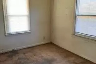 1030 Thurmond St, Winston-Salem, NC 27105 - Photo 6