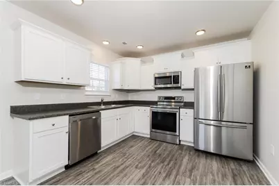 6166 Brentwood Park Drive, Rural Hall, NC 27045 - Photo 6