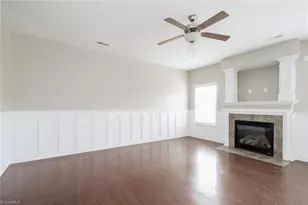 2942 Mirasol Ct, Walkertown, NC 27051 - Photo 2