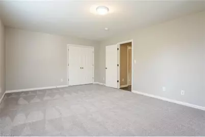 6105 Buckhorn Road, Greensboro, NC 27410 - Photo 10