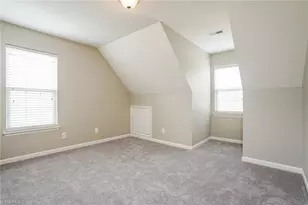 6105 Buckhorn Rd, Greensboro, NC 27410 - Photo 12