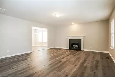 6105 Buckhorn Road, Greensboro, NC 27410 - Photo 4