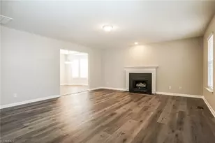 6105 Buckhorn Rd, Greensboro, NC 27410 - Photo 4