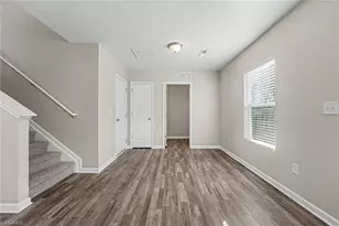 3801 Miller Dr, Greensboro, NC 27405 - Photo 4