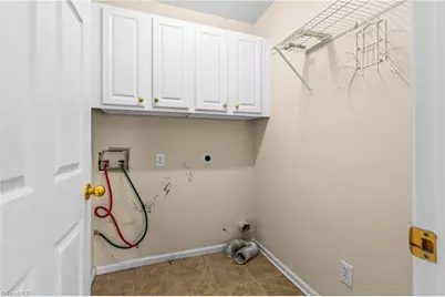 1551 Pondhaven Drive, High Point, NC 27265 - Photo 34