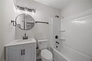 5207 Butterfield Dr, Winston-Salem, NC 27105 - Photo 14