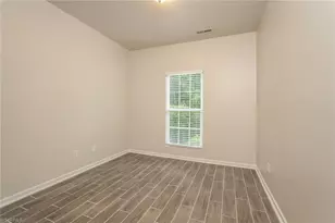 4443 Garden Club St, High Point, NC 27265 - Photo 12