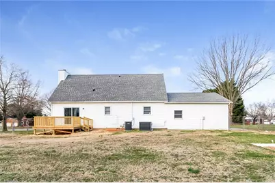 6100 Radds Street, Lexington, NC 27295 - Photo 14