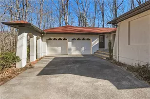 273 Olde Pilot Trail, Pilot Mountain, NC 27041 - Photo 22