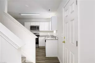 1229 Butler St, Winston-Salem, NC 27107 - Photo 8