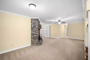 5400 Brittainywood Rd, Kernersville, NC 27284 - Photo 32