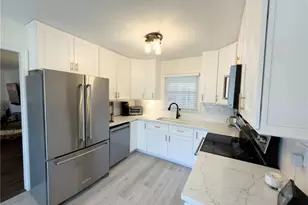 165 Summerglen Dr, Lewisville, NC 27023 - Photo 8