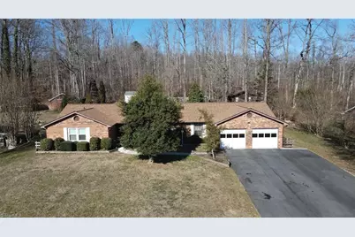 1055 Whispering Pines Drive, Kernersville, NC 27284 - Photo 2