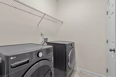 2608 Pennoak Way #L, Greensboro, NC 27407 - Photo 18