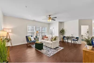 2608 Pennoak Way #L, Greensboro, NC 27407 - Photo 2