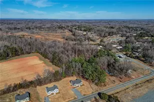 529 Grooms Rd, Reidsville, NC 27320 - Photo 6