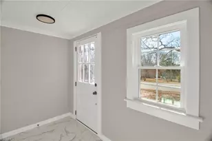 812 W Main St, Franklinville, NC 27248 - Photo 4