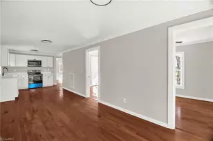 812 W Main St, Franklinville, NC 27248 - Photo 6