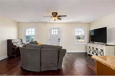 226 Tuscan Way, Lexington, NC 27295 - Photo 4