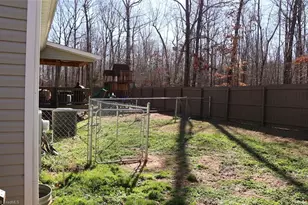 3836 E Lee St, Greensboro, NC 27406 - Photo 18