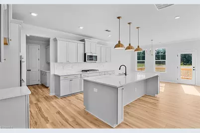 5504 Penguin Drive, Summerfield, NC 27358 - Photo 10