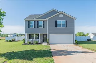 221 Estelle Dr, Lexington, NC 27295 - Photo 2