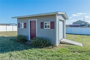 221 Estelle Dr, Lexington, NC 27295 - Photo 46