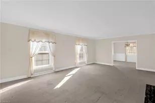 531 Hillwood Ct, Greensboro, NC 27410 - Photo 8