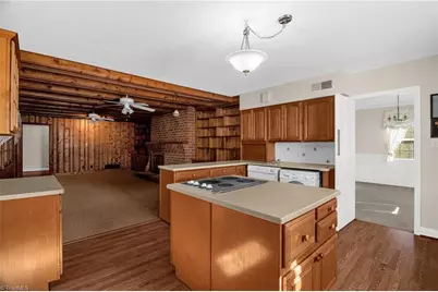 531 Hillwood Court, Greensboro, NC 27410 - Photo 20