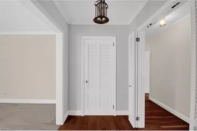 531 Hillwood Court, Greensboro, NC 27410 - Photo 6