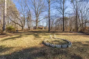 1301 Boyd Rd, Reidsville, NC 27320 - Photo 4