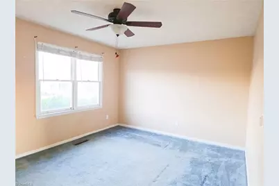 112 Oak Ridge Place, Mount Airy, NC 27030 - Photo 4